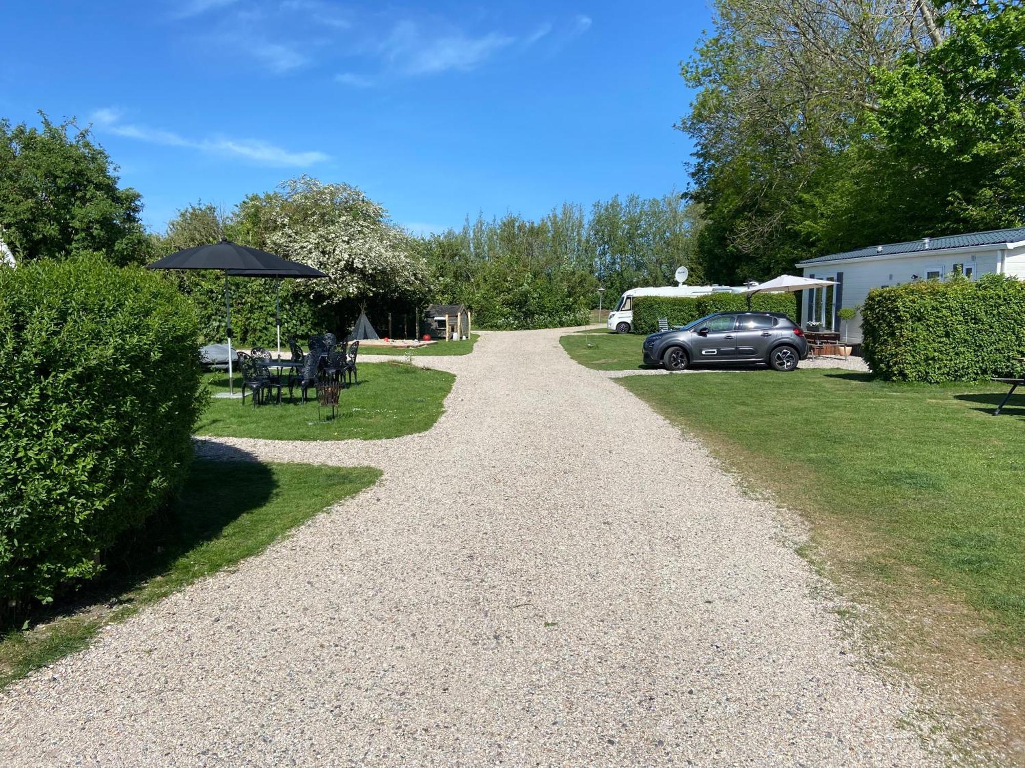 Camping Zee Van Tijd Holwerd Kültér fotó